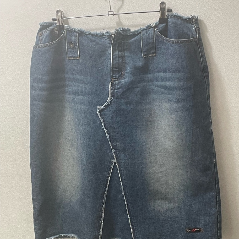 DKNY (never worn) Blue Denim Skirt with Frayed Edge